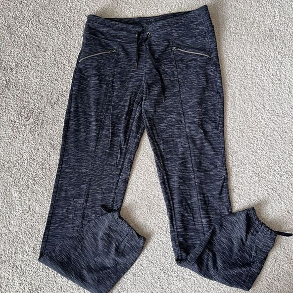 Athleta Women’s Space Dyed Gray Knit Pants! - Picture 14 of 15
